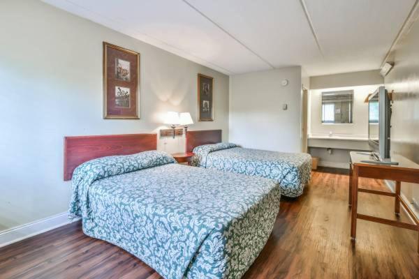Economy Hotel מריאטה מראה חיצוני תמונה